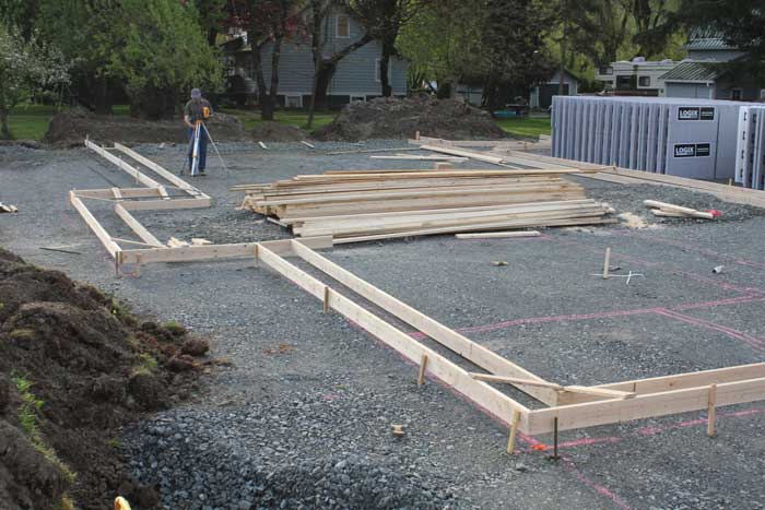 Setup screed boards