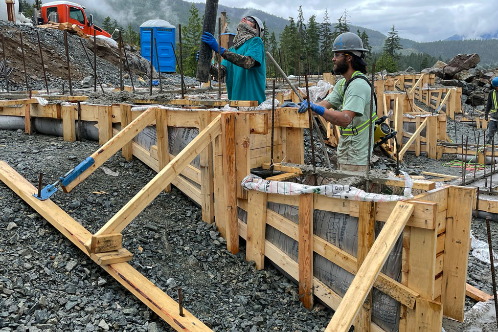 Pumping the concrete