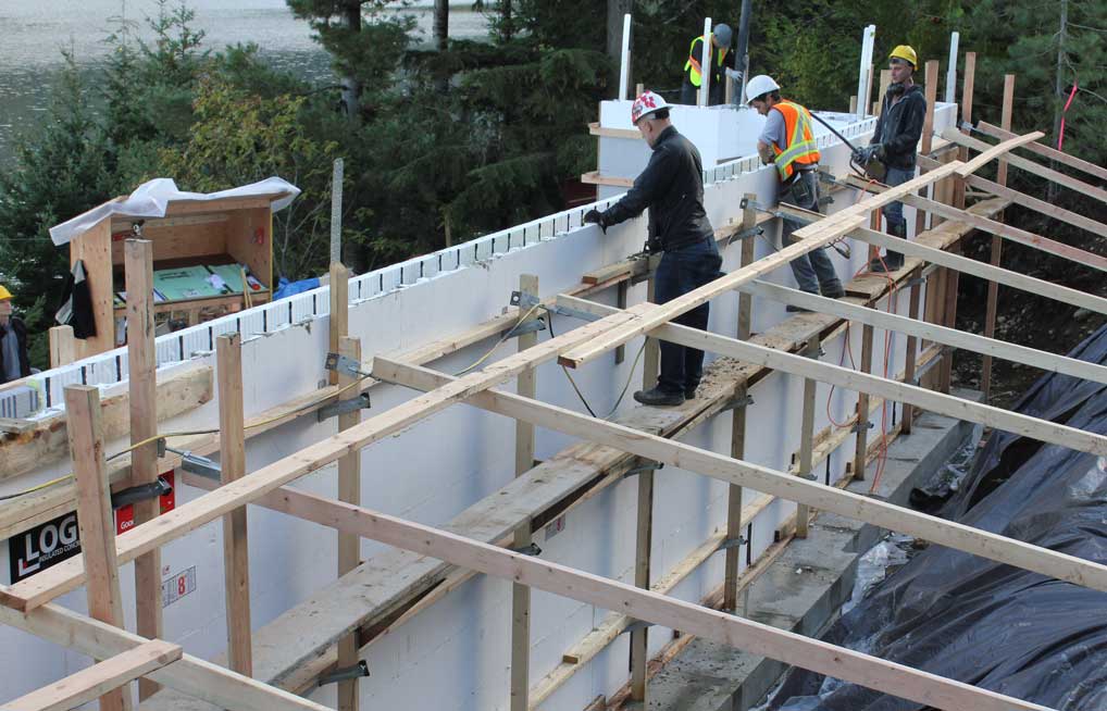 Zont bracing, Whistler, BC