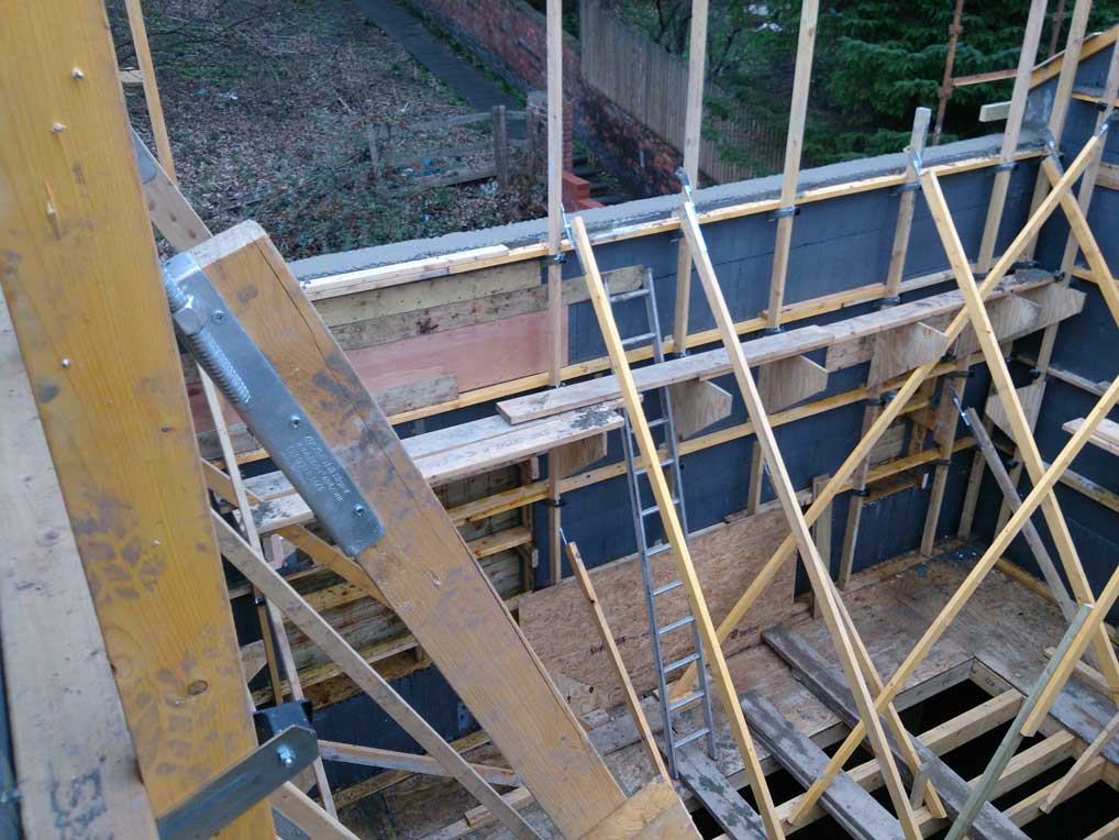 Second Floor bracing